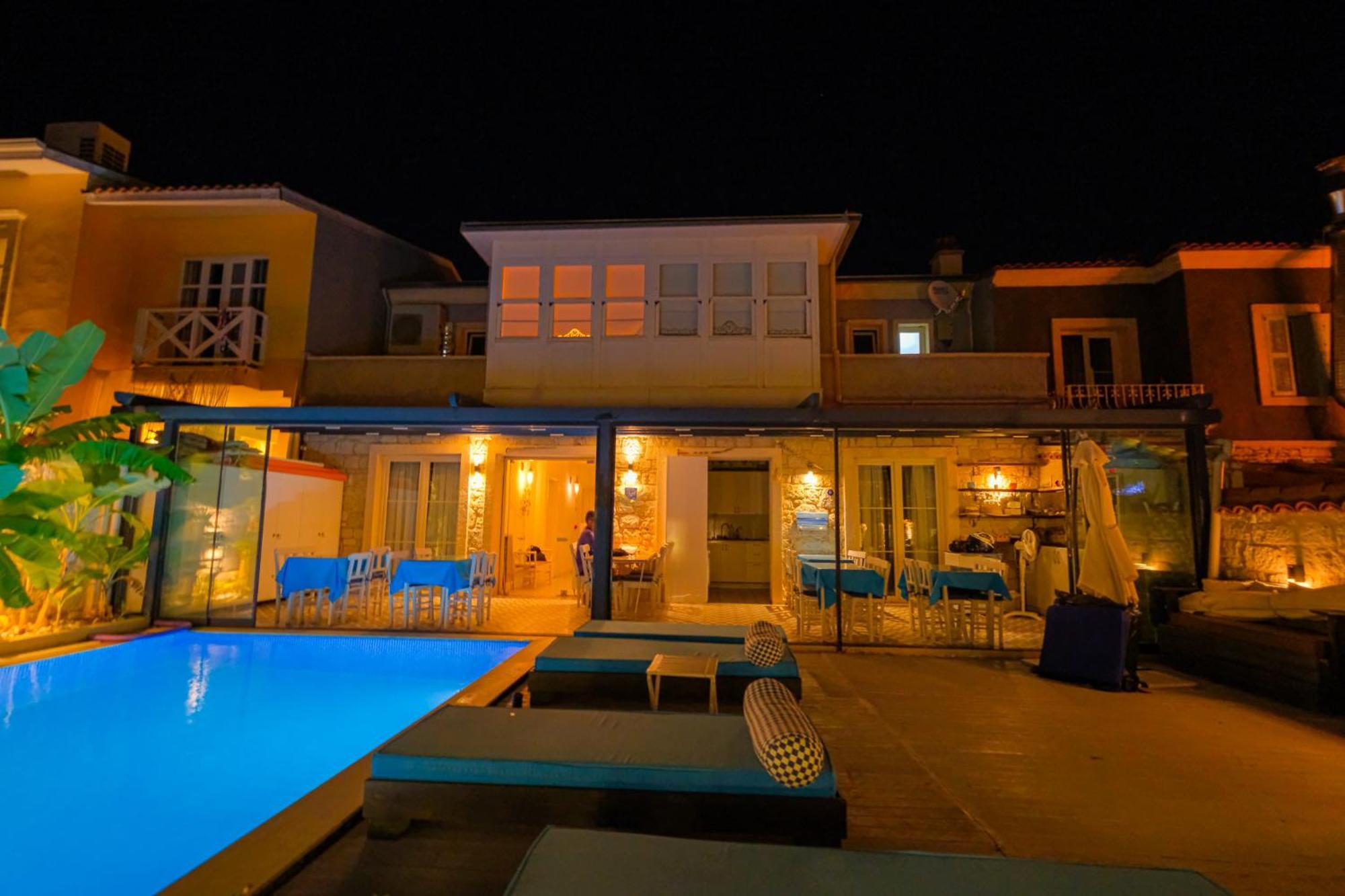 Kybele Otel 4*
